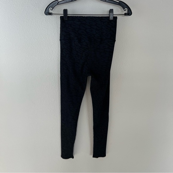 NWOT CARBON38 Printed Ribbed 7/8 Length Legging Black Leopard Active Women Small - Picture 6 of 10